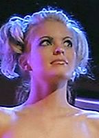 Celebrity: Hollie Winnard