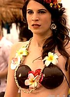 Celebrity: Amelia Rose Blaire
