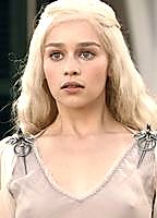 Celebrity: Emilia Clarke