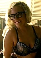 Celebrity: Rachael Harris