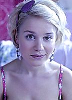 Celebrity: Amanda Pilke