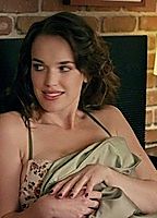 Celebrity: Elizabeth Henstridge
