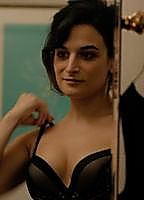 Celebrity: Jenny Slate