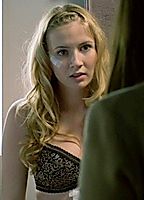 Celebrity: Eliza Bennett