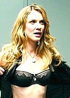 Celebrity: Sara Canning