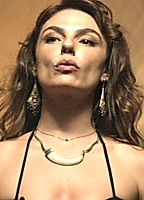 Celebrity: Isis Valverde