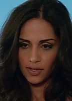 Celebrity: Nishi Munshi