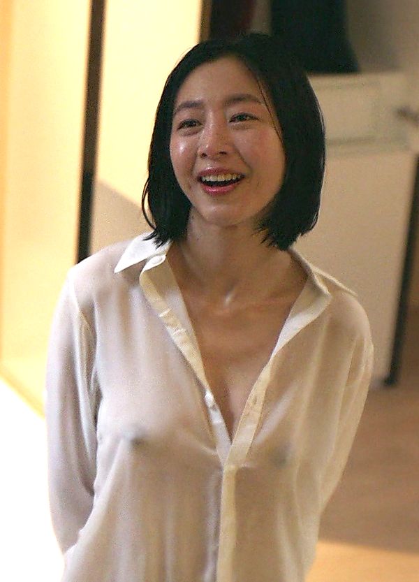See Na-ra Lee Nude | Na-ra Lee Naked | Mr. Skin
