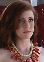 Celebrity: Elle Alexandra