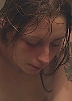 Celebrity: Arielle Holmes