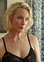 Celebrity: Maureen Mueller