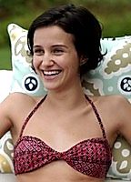 Celebrity: Julia Goldani Telles