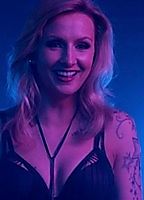 Celebrity: Claire Dargo