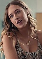 Celebrity: Elsie Hewitt