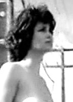 Celebrity: Nanda Costa