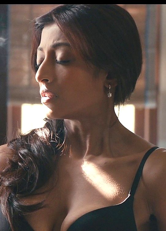 See Paoli Dam Nude | Paoli Dam Naked | Mr. Skin