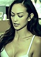 Celebrity: Jessica Cambensy