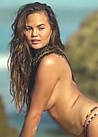 Celebrity: Chrissy Teigen