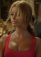 Celebrity: Zahia Dehar