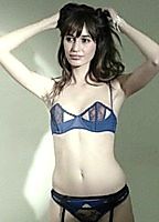 Celebrity: Kenza Fourati