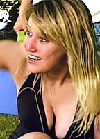 Celebrity: Julia Stenke