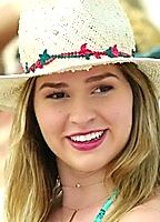 Celebrity: Fiona Robert