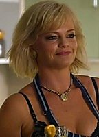 Celebrity: Laura Hill