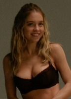 Sydney Sweeney Childhood Star Underwear Bikini 282768