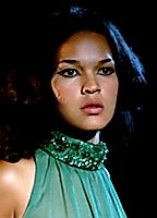 Celebrity: Isaura de Oliveira