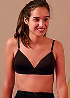 Celebrity: Sara Sanz