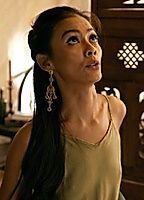 Celebrity: Ully Triani