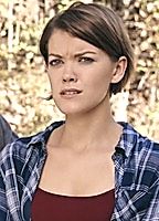 Celebrity: Hayley Lovitt