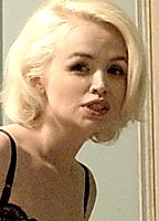 Celebrity: Jessica Amlee