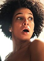 Celebrity: Esther Dias