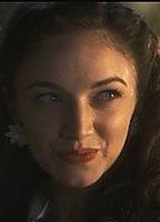 Celebrity: Rachel Comeau