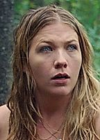 Celebrity: Amanda Marlon