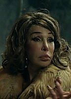 Celebrity: Sophia Lamar