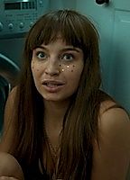 Celebrity: Julia Wieniawa-Narkiewicz