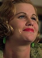 Celebrity: Tannis Stoops