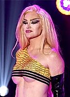 Celebrity: Kylie Sonique Love