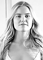 Celebrity: Julia Sandstrom