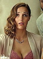 Celebrity: Camille Lou
