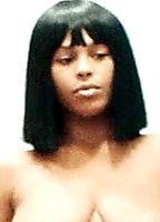 Celebrity: Simone Johns