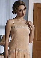 Celebrity: Meriel Hinsching