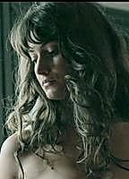 Celebrity: Elen Cunha