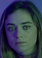 Celebrity: Leigha Sinnott