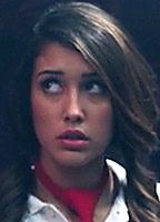 Celebrity: Amanda Figueroa