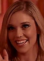 Celebrity: Kali Roses
