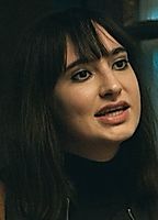 Celebrity: Zoey Sneedon