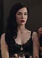 Celebrity: Evelyn Claire